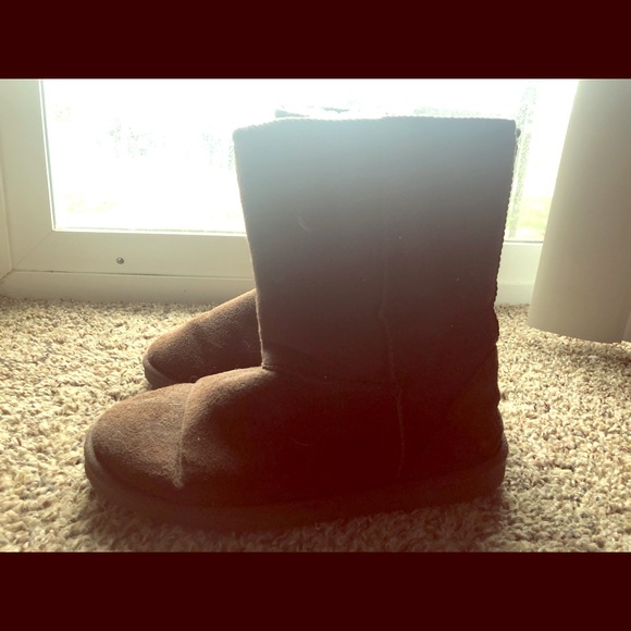 Dawgs Shoes - Shoes